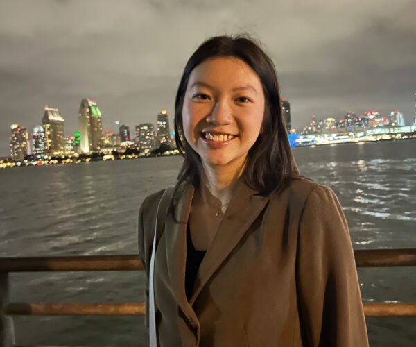 Profile image of Vivian Nguyen
